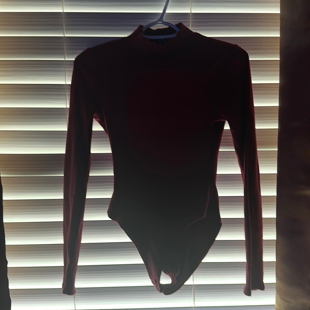 Backless turtleneck